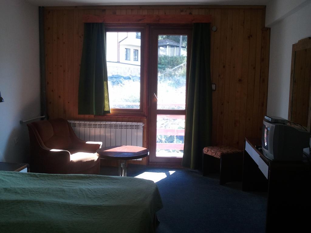 Kris Guesthouse Stoykite Zewnętrze zdjęcie